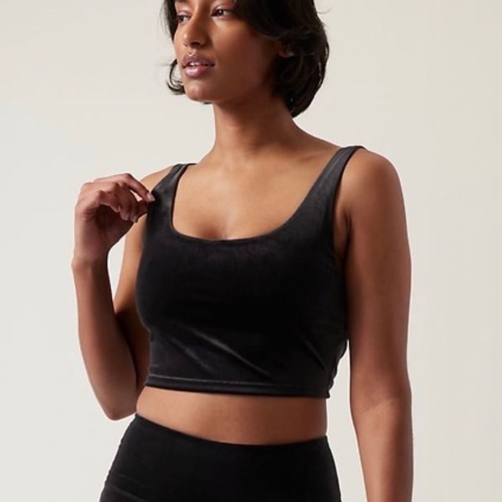 Athleta Velvet Cut Out Crop Top D-DD